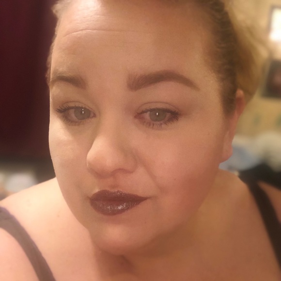 Profile Picture of Sarah Shaub (@sarah_shaub) on Poshmark