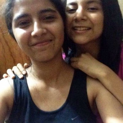 Profile Picture of Rebecca Castillo (@ksrainbowsgirl) on Twitter