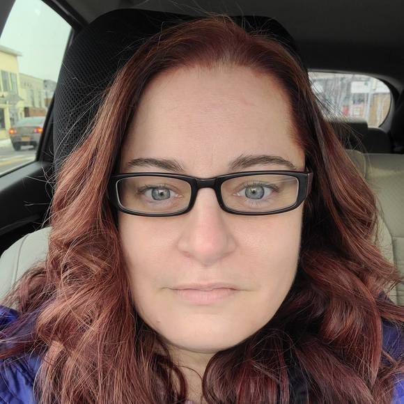 Profile Picture of Cathie Hills-vanderstyne (@cathiehills1695) on Poshmark