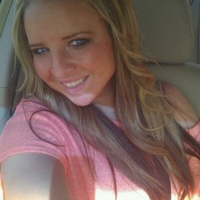 Profile Picture of Amber Feeney (@AmberMarie00) on Twitter