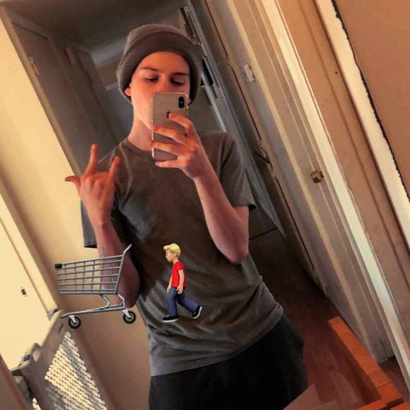 Profile Picture of Jeremy Nicholas (@hashbrownlord) on Poshmark