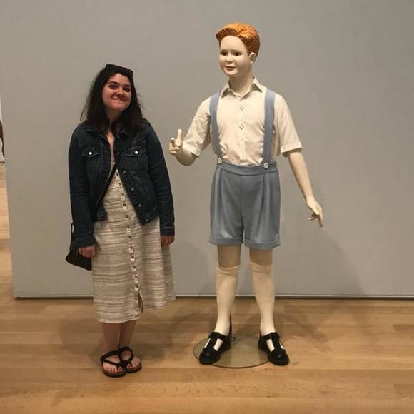 Profile Picture of Gabbi Alexandrou (@gabbialexandrou) on Poshmark