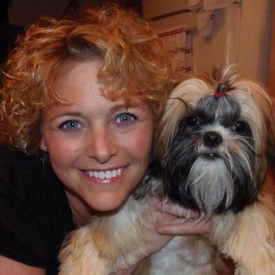 Profile Picture of Anne Karl Holtz 🇺🇸 (@Angelinsox) on Twitter