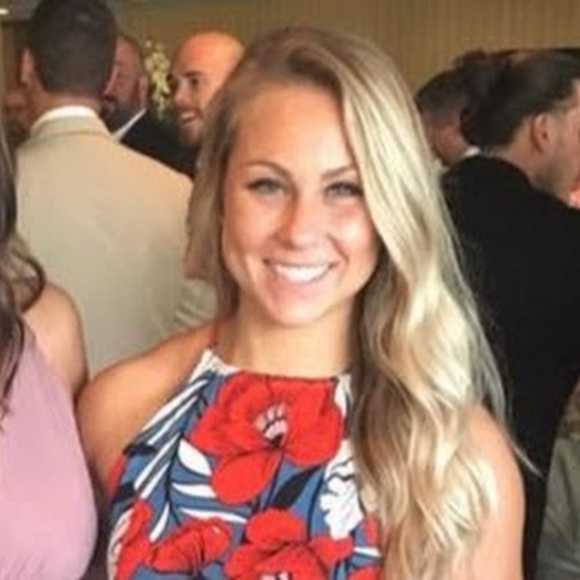 Profile Picture of Lauren Crocetti (@twistercheer3) on Poshmark