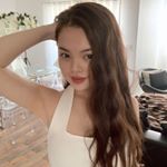 Profile Picture of julie duong (@julesduong) on Instagram