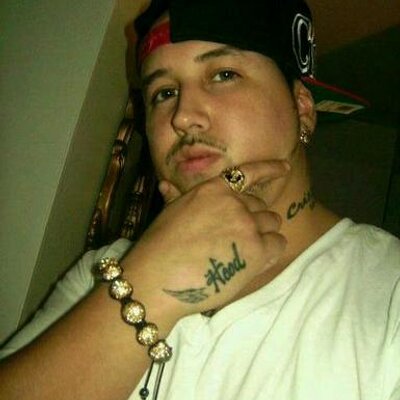 Profile Picture of James Mohl (@jmoneybags77) on Twitter