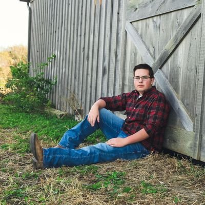 Profile Picture of Joe Russell (@weathergeek312) on Twitter