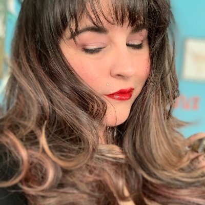 Profile Picture of Crystal Jimenez (@crystaltutugirl) on Twitter