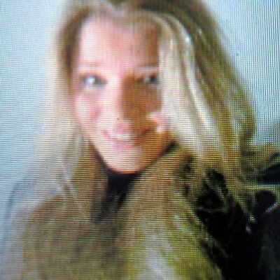Profile Picture of Lois Beck (@loisbeck) on Twitter