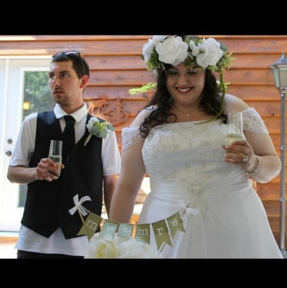 Profile Picture of Deanna Dauterman (@ord1769) on Poshmark