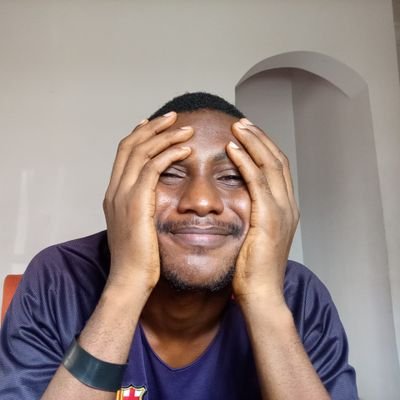 Profile Picture of Master Victor 🔨 (@DaddyTheBoy) on Twitter