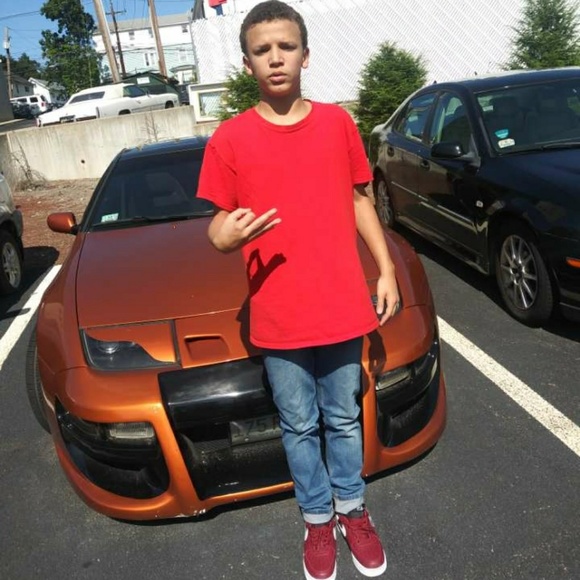 Profile Picture of Tony Guerrero (@squad2902) on Poshmark