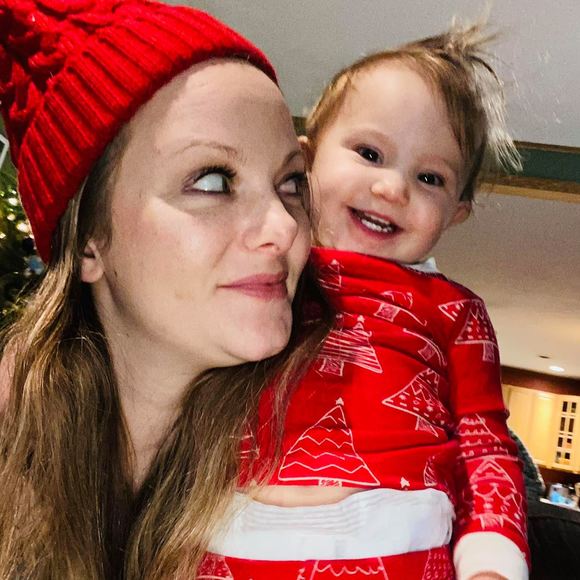 Ashley Grossenbacher - Poshmark Profile Picture of Ashley Grossenbacher (@ashpotato10) on Poshmark