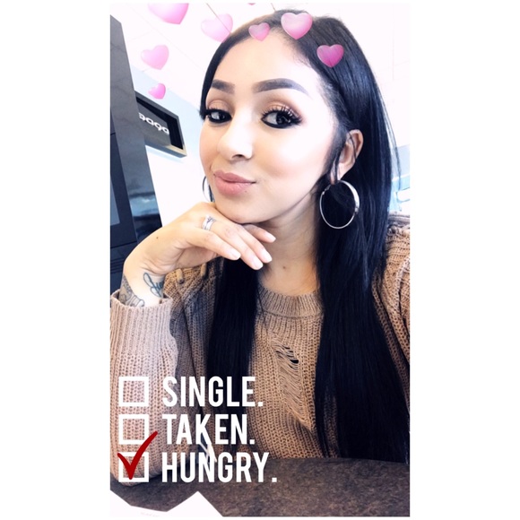 Profile Picture of Jessica Inocencio (@inocencio1994) on Poshmark