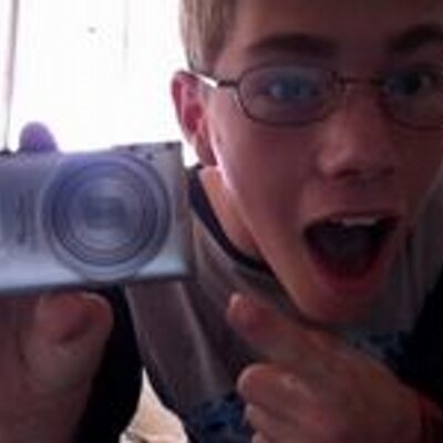 Profile Picture of Nick Cruickshank (@5826BauchMis) on Twitter
