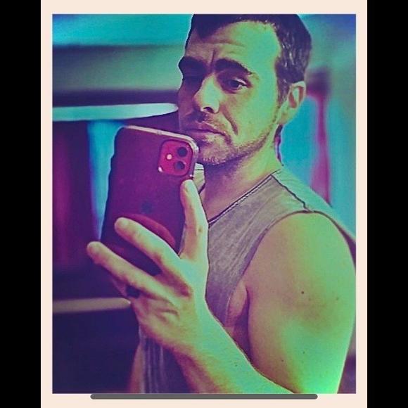 Profile Picture of Jeremy Simmons (@tacob3lair) on Poshmark