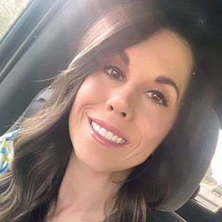 Profile Picture of Courtney Strehle LAnglois (@courtlanglois) on Instagram