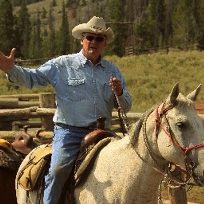 Profile Picture of Robert L. Oliver (@roliver12131944) on Twitter