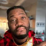 Profile Picture of Paul Howard (@thapizzle) on Facebook