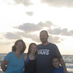 Profile Picture of Jolynn Williams (@grannie1899) on Twitter