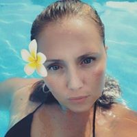 Profile Picture of Christina Groves (@christina-groves-5) on Quora