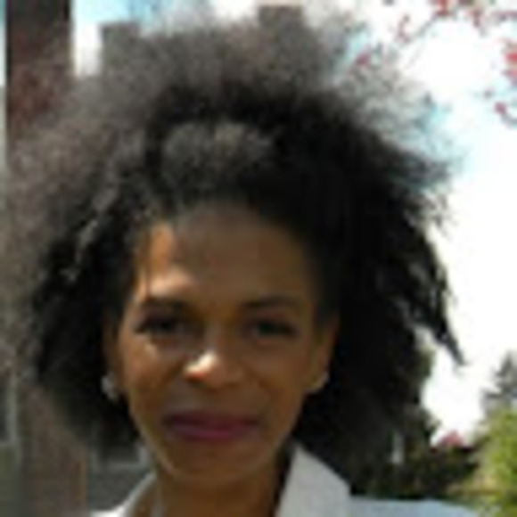 Profile Picture of Heather Coleman-cox (@heathercolem500) on Poshmark