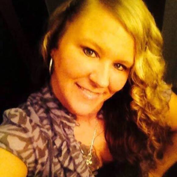 Profile Picture of Jacquelyn Williams (@allboutme76) on Poshmark