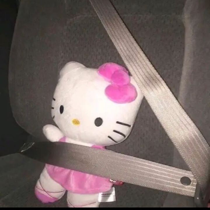 Profile Picture of julia faust :) (@yessir1100) on Tiktok