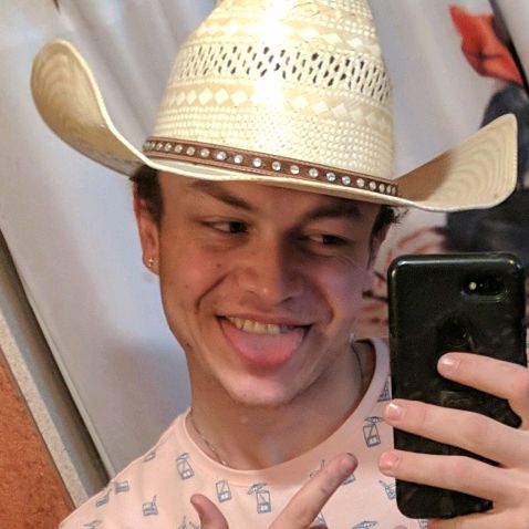 Profile Picture of destryclay (@destryclay) on Tiktok