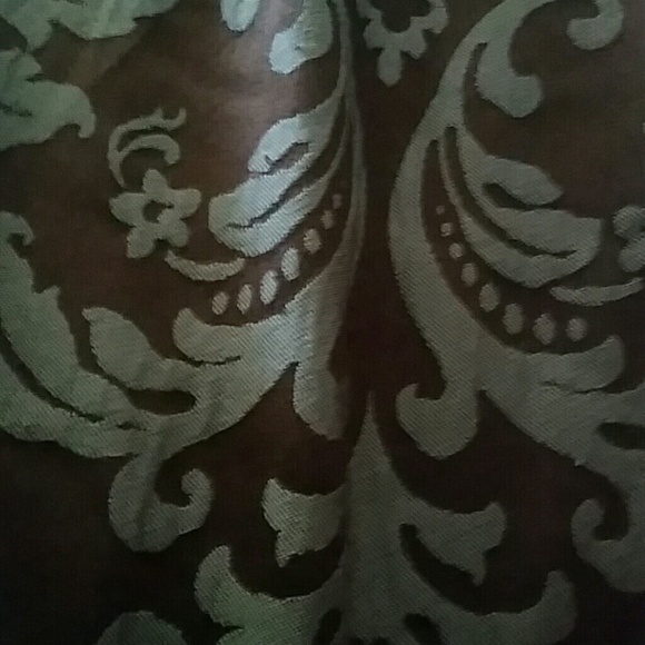 Profile Picture of Arabela Amaya (@tatan23) on Poshmark