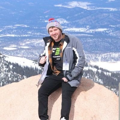 Profile Picture of Mike Kochanski (@mkoho15) on Twitter