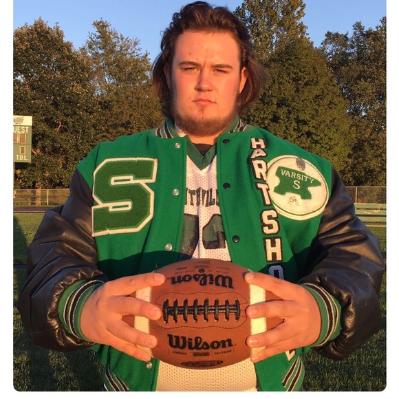 Profile Picture of Kelby Hartshorne (@kelbyh) on Poshmark