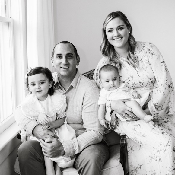 Profile Picture of Sarah Burgin (@sarahanncb) on Poshmark