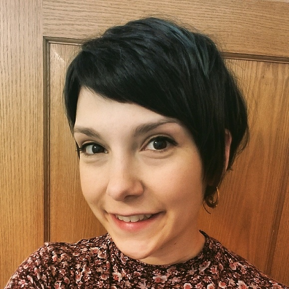 Profile Picture of Dorothy Salamone (@dottiedawn) on Poshmark