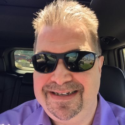 Profile Picture of Chris Hilbert 🇨🇦 (@ChrisHilbert) on Twitter