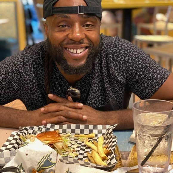 Jerome Harlen - Poshmark Profile Picture of Jerome Harlen (@bigrome29420) on Poshmark