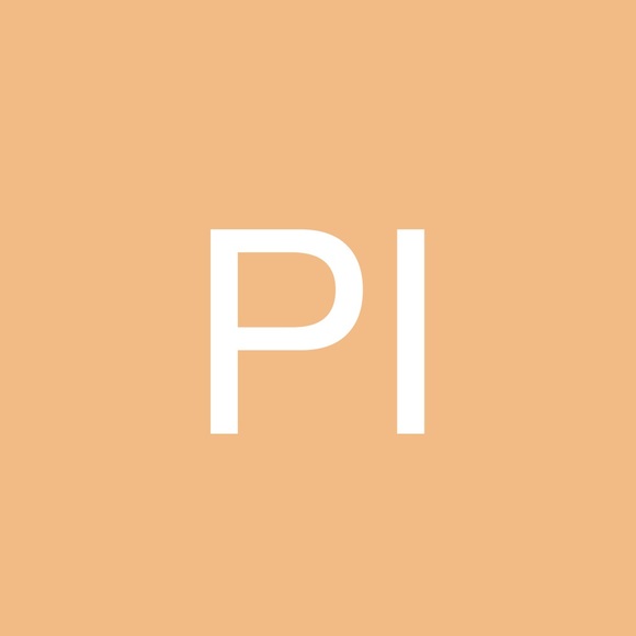 Profile Picture of Purva Iyengar (@purvaiyengar) on Poshmark