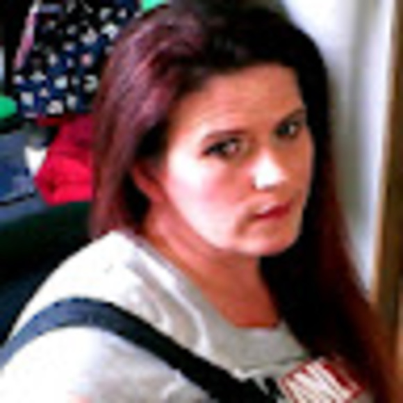 Profile Picture of Amy Hopkins (@monkeymomma03) on Poshmark