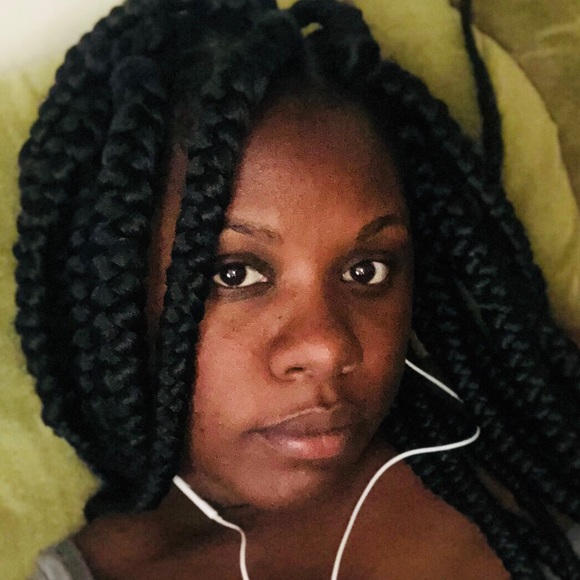 Profile Picture of Shawnta Odem (@shawntalynne2) on Poshmark