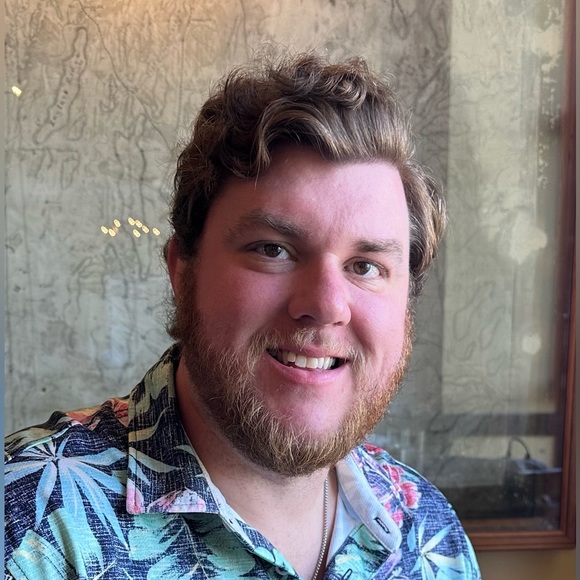 Profile Picture of Caleb Lucas (@cdlucas89) on Poshmark
