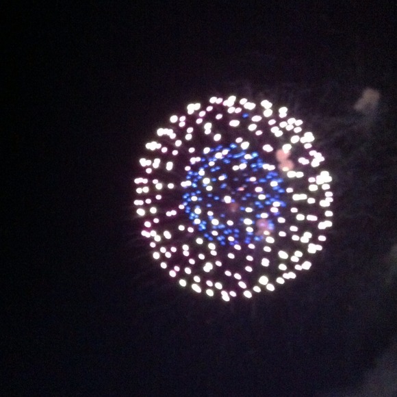 Profile Picture of Jessica Locklin (@jesslock) on Poshmark