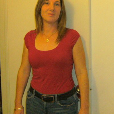 Shelley  Haines - Twitter Profile Picture of Shelley  Haines (@yogithebear27) on Twitter