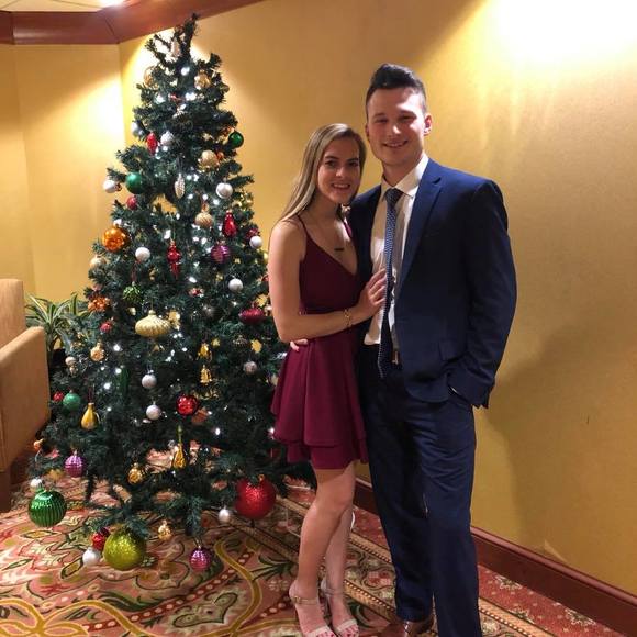 Profile Picture of Julia Stone (@juliastone930) on Poshmark