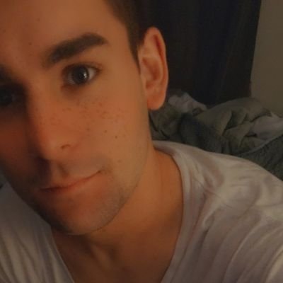 Profile Picture of Brian Knuckles (@BrianKnuckles3) on Twitter