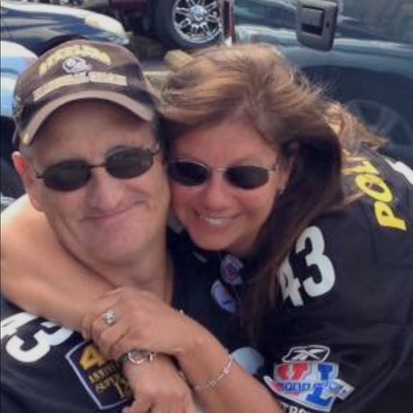 Profile Picture of Monica Bernatowicz (@monicalynne68) on Poshmark