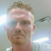 Profile Picture of Eric DeVault (@BadWolf3742) on Youtube