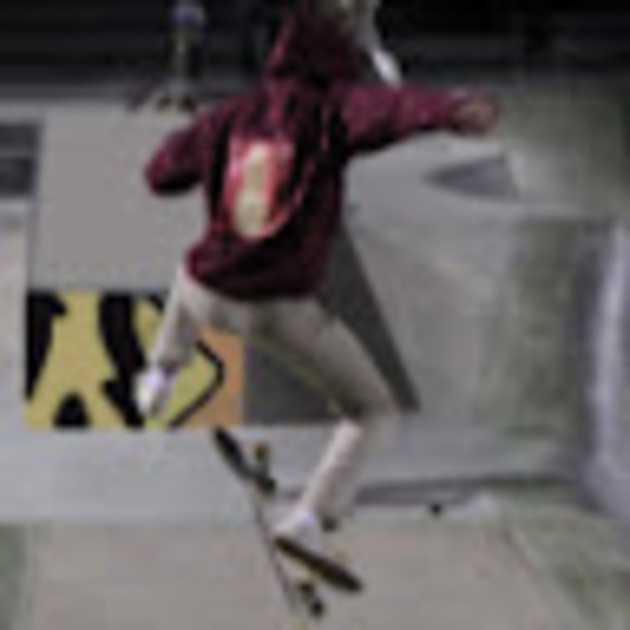 Profile Picture of Mateen Nozzari (@mateenho) on Poshmark