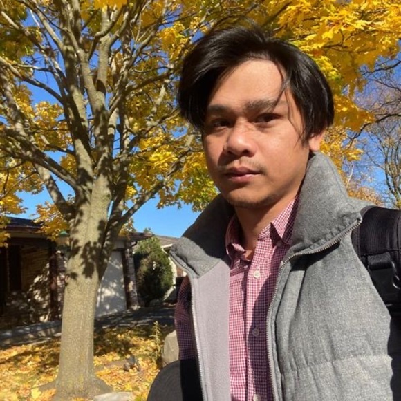 Profile Picture of Marvin Paul (@marvinpaul) on Poshmark