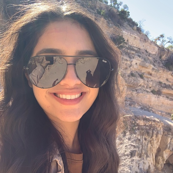 Profile Picture of Ariel Mendivil (@arielmendivil) on Poshmark