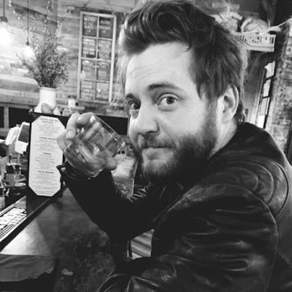 Profile Picture of Greg Muller (@gregmuller802) on Poshmark